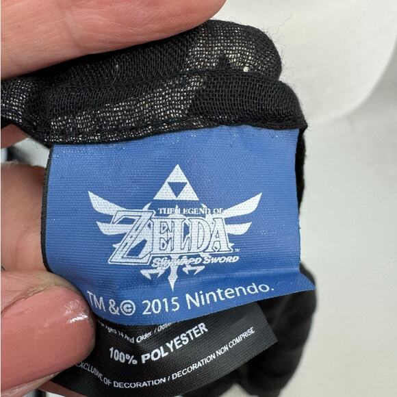 Legend of Zelda Infinity Scarf Black Metallic Bioworld Skyward Sword Crest - Picture 4 of 5